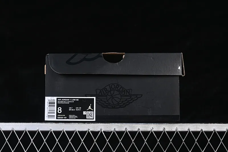 All categories Air Jordan Jordan series basketball shoes Air Jordan 1 Low Air Jordan 1 Low AJ1 Joe 1 Year of the Horse limited low-top retro cultural basketball shoes IQ5321-121